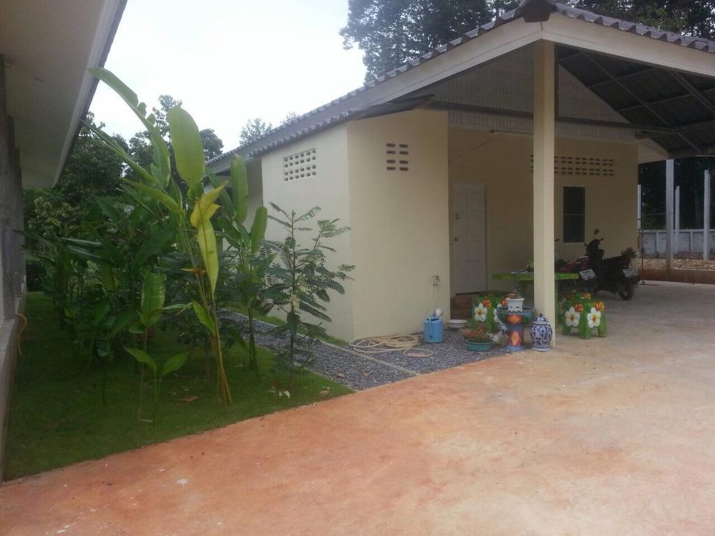 Khanom Garden Suite Bilik gambar
