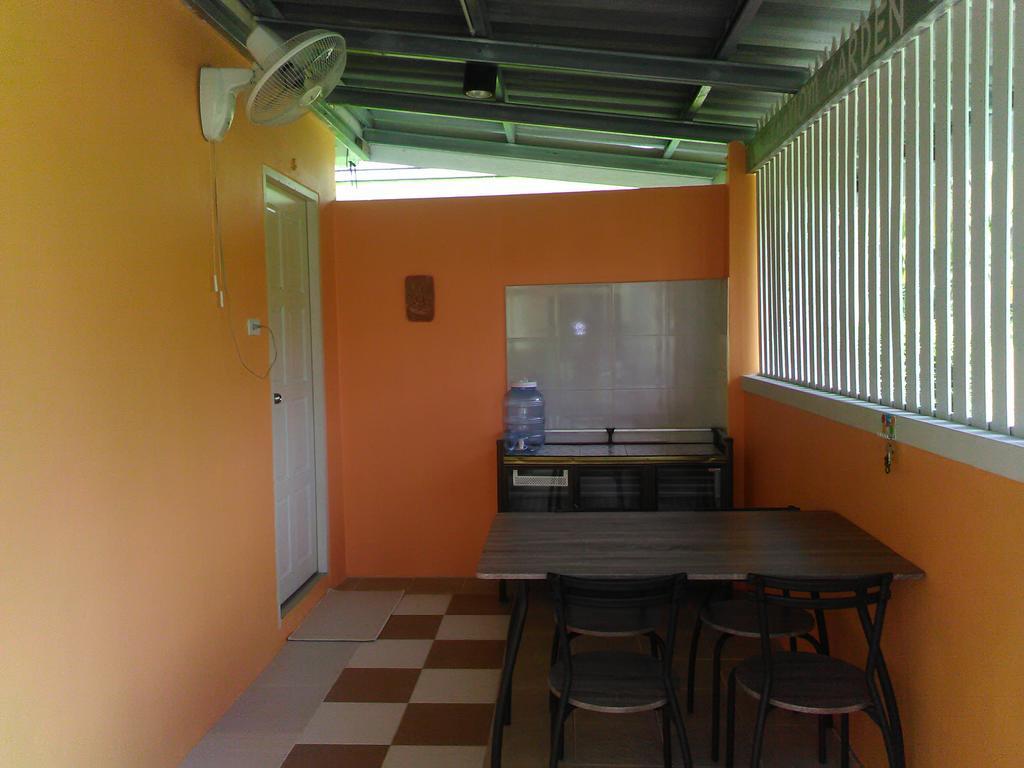 Khanom Garden Suite Luaran gambar
